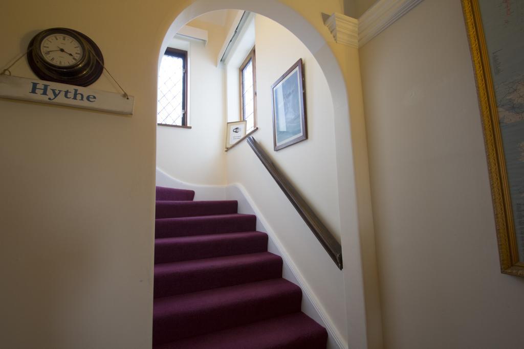Fern Lodge Guesthouse Hythe  Exterior foto