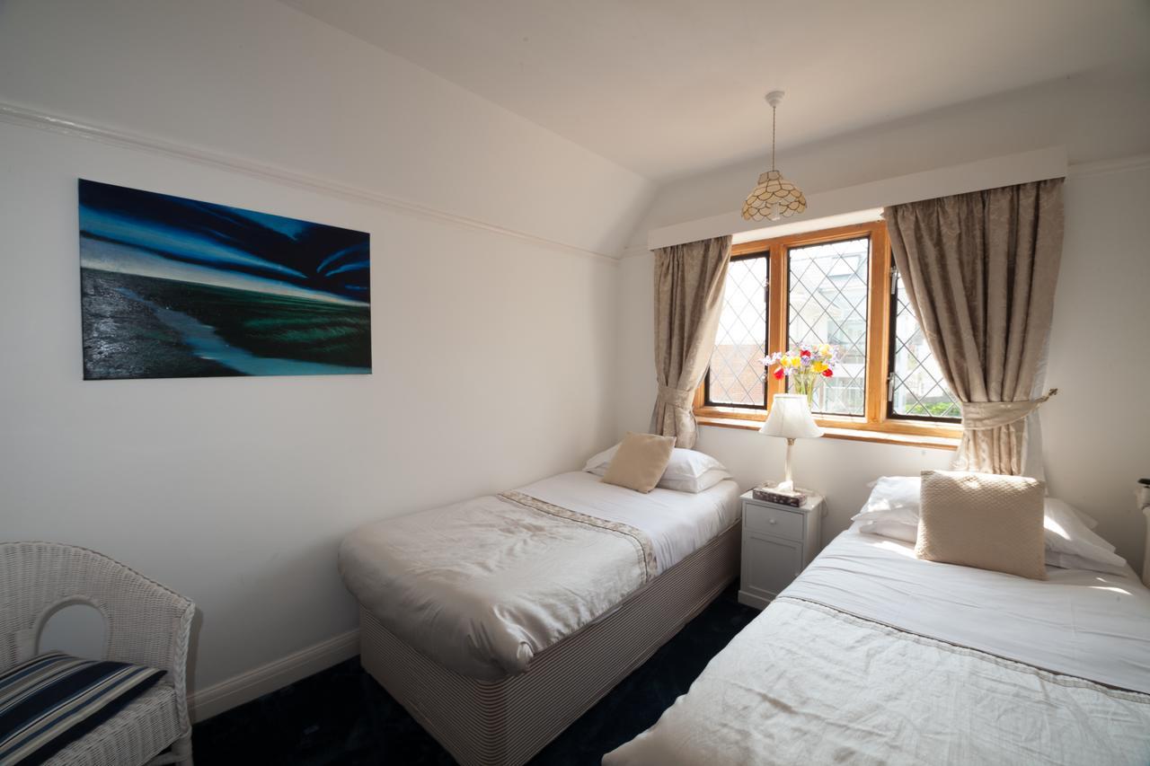 Fern Lodge Guesthouse Hythe  Exterior foto