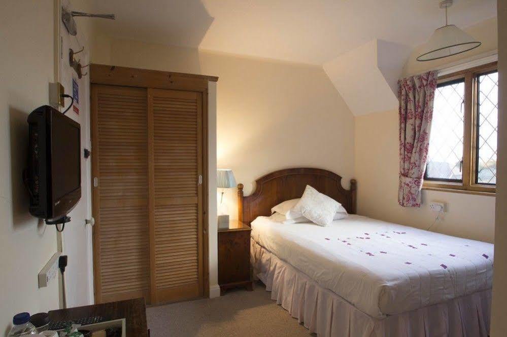 Fern Lodge Guesthouse Hythe  Exterior foto